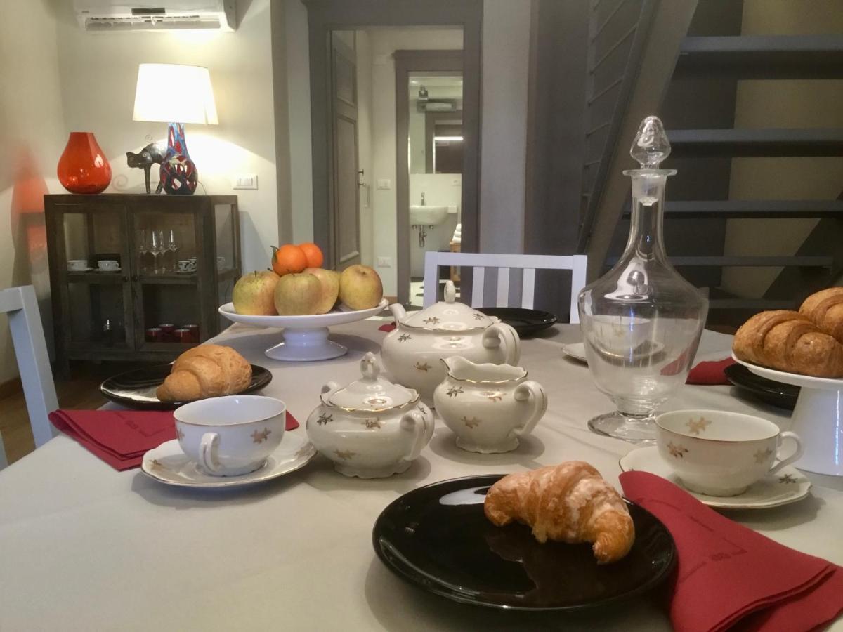 Torre Guinigi Luxury Loft Nel Centro Storico Di Lucca Appartement Buitenkant foto