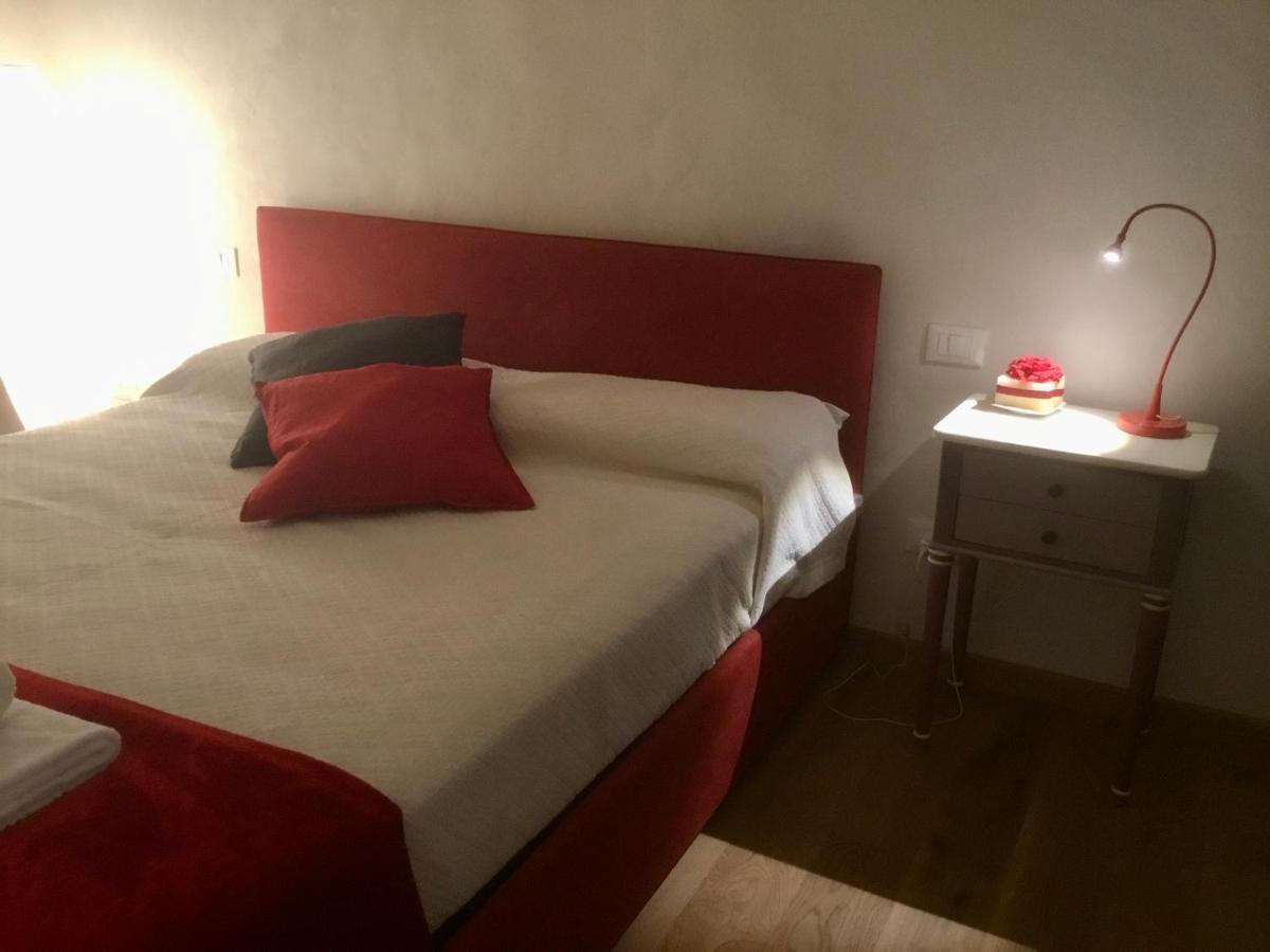 Torre Guinigi Luxury Loft Nel Centro Storico Di Lucca Appartement Buitenkant foto